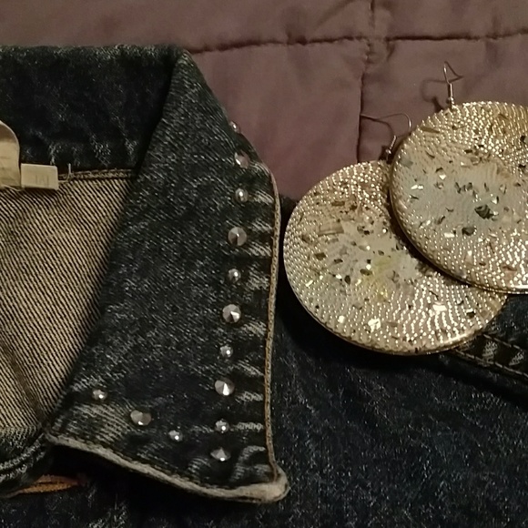 Jrs Sz M  Studded Denim Jean Jacket - Picture 2 of 8